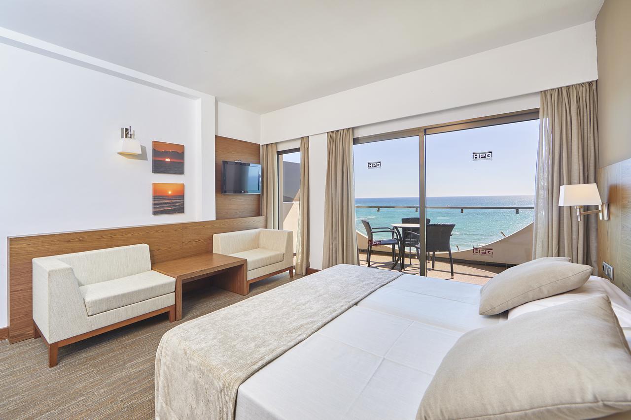 Superior Zweibettzimmer mit Balkon und Meerblick