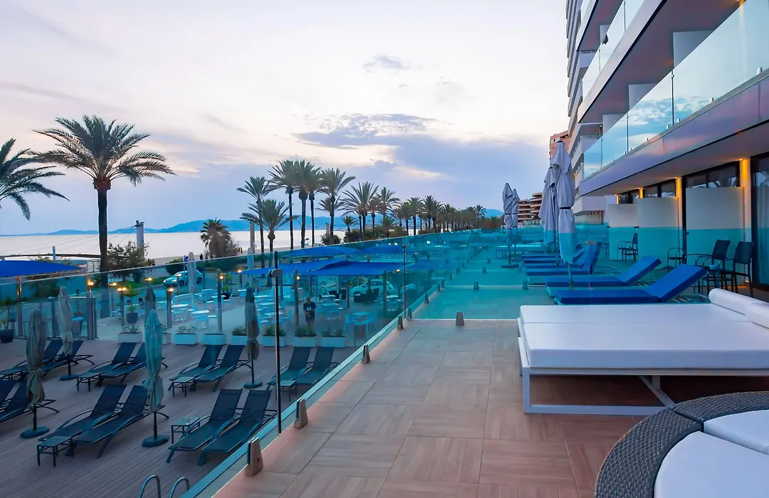 Hotel Negresco - Adults Only-1